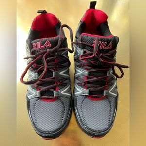 Fila men’s running sneakers size 10